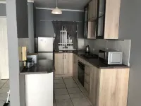 The Menlyn Comfort Hotels in Waterkloof Glen