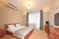 Hotel Avrora