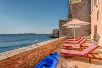 Apollonion Palace - Meerblick
