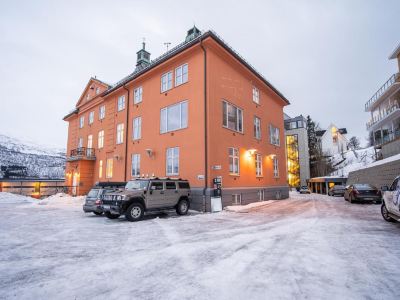 Enter St Elisabeth Hotel & Spa