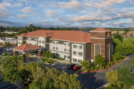 La Quinta Inn & Suites by Wyndham Visalia/Sequoia Gateway