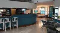 阿巴齊亞俱樂部酒店 - 酒吧