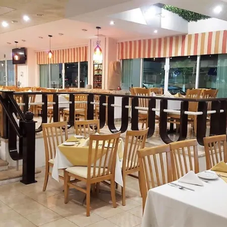 Hotel Los Cocos Chetumal