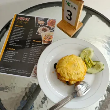 NK Villa Syariah and Cafe Prigen