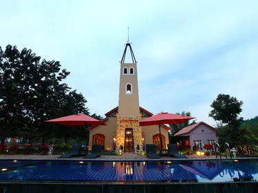 รูปภาพของลาโพรวองซ์ สวนผึ้ง โฮเต็ล