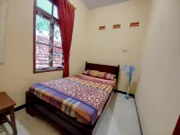Rumah Kost Nakula - parking