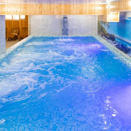 Royal Hotel & SPA (Роял)