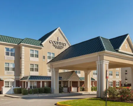 カントリー イン & スイーツ バイ ラディソン ドズウェル (キングス ドミニオン) バージニア ドスウェルのホテル