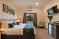 Club Maclean Motel - Parkering
