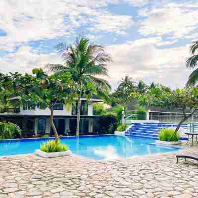 Lucia’s Bed and Breakfast Resort Fitness & Recreational Facilities