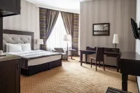Petro Palas Hotel - Pools