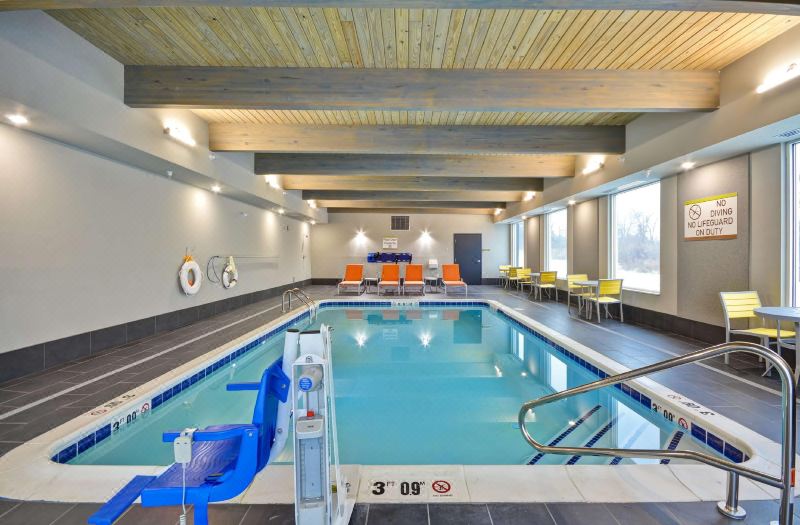 Home2 Suites by Hilton Jackson, MI photo 5