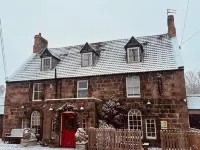 Red Lion Inn Hotel in zona The White Swan Inn