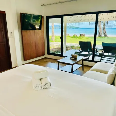 Twin Bay Resort Koh Lanta Отели рядом с достопримечательностью «Залив Кантьянг»