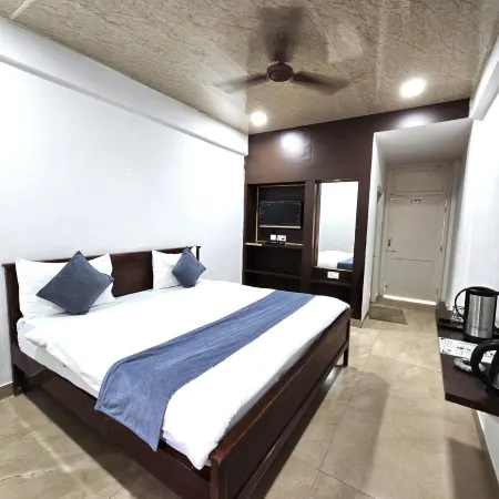 Ramma TheHotel - 200 Mtrs from Nakki Lake