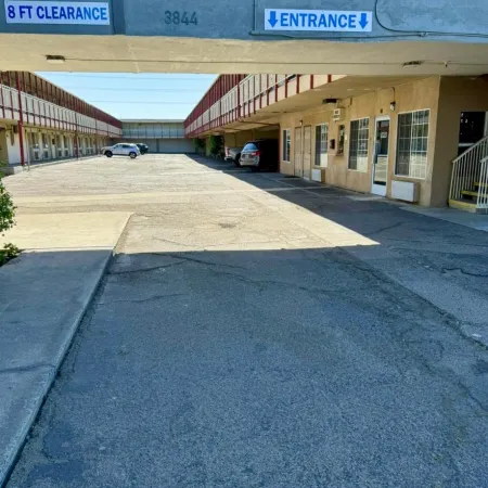 Regency Inn Fresno