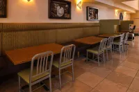 Baymont Inn & Suites by Wyndham Tempe University/Phoenix - breakfast