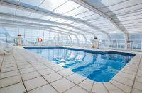 Hotel Albufera - Pools