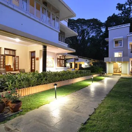 Hotel Sunderban Resort & Spa
