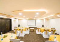bloomSuites ภูมิภาคอิเล็กทรอนิกส์ - ห้องครัว