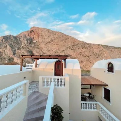 Villa Dima Các khách sạn gần Tượng Thera cổ đại