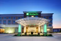 Holiday Inn & Suites Peoria at Grand Prairie Hotel dekat Limelight Eventplex