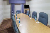 Ramada by Wyndham Lebanon Hoteles en Lebanon