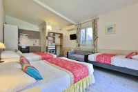 Hotel Cayrons Vence & St Paul de Vence Hotels in Vence