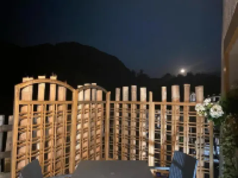 託塞爾小木屋客房