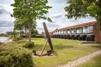 Strandhotel Klinten Aps فنادق في Store Heddinge