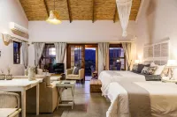 Karoo View Cottages - parking