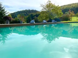 巴斯登之家餐廳飯店