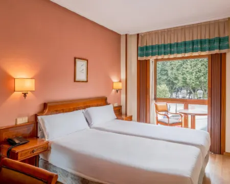 B&B HOTEL Gijón Centro Begoña Hotels in Asturias
