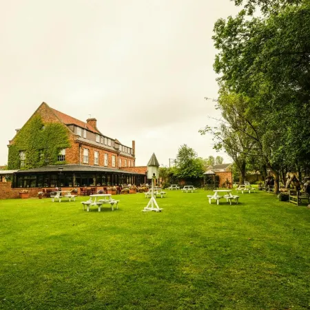 Bowburn Hall Hotel Отели рядом с достопримечательностью «Железнодорожный вокзал Дарема»