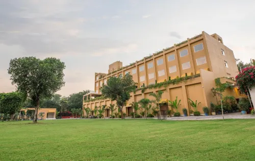 Hotel Lalita Grand Mathura- Vrindavan