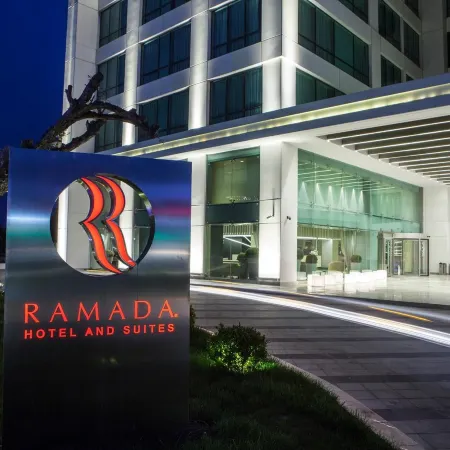 Ramada Hotel & Suites by Wyndham Izmir Kemalpasa