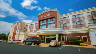 Grand Hotel Amazon Lab126 주변 호텔