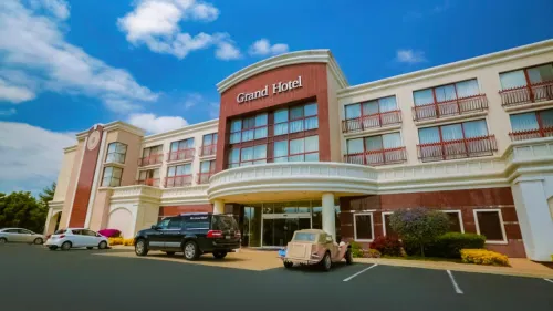 Grand Hotel Hotels in Sunnyvale