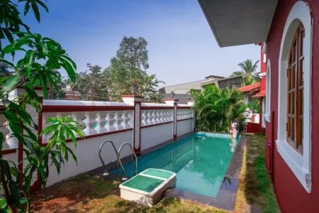 Casa Riana Отели в г. Пилерн