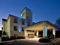 Holiday Inn Express & Suites ALBEMARLE by IHG Hotels in Albemarle