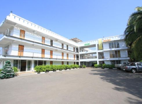 O.U.M. Hotel - โรงแรมโอยูเอ็ม