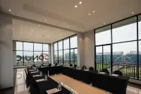 Conjioo Hotel Jakarta Managed by Mhm