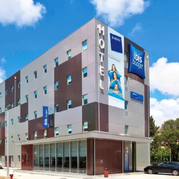Hotel Ibis Budget Porto Gaia Отели рядом с достопримечательностью «Издательство Porto Editora»