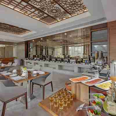 The Fern Residency Sarnath Dining/Meeting Rooms