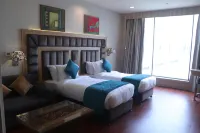 SK Premium Park at World Square Mall Hotel in zona Chandra Shekhar Azad Park