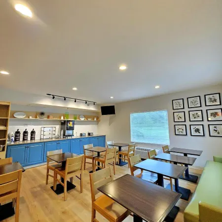 Radiant Inn and Suites