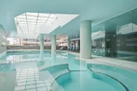 Hotel Balneario Playa de Comarruga - Beach
