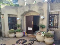 The Art Guesthouse - Parkplatz