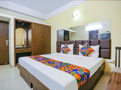 FabHotel Kanha Classic