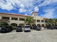 Subic Waterfront View Resort - parking